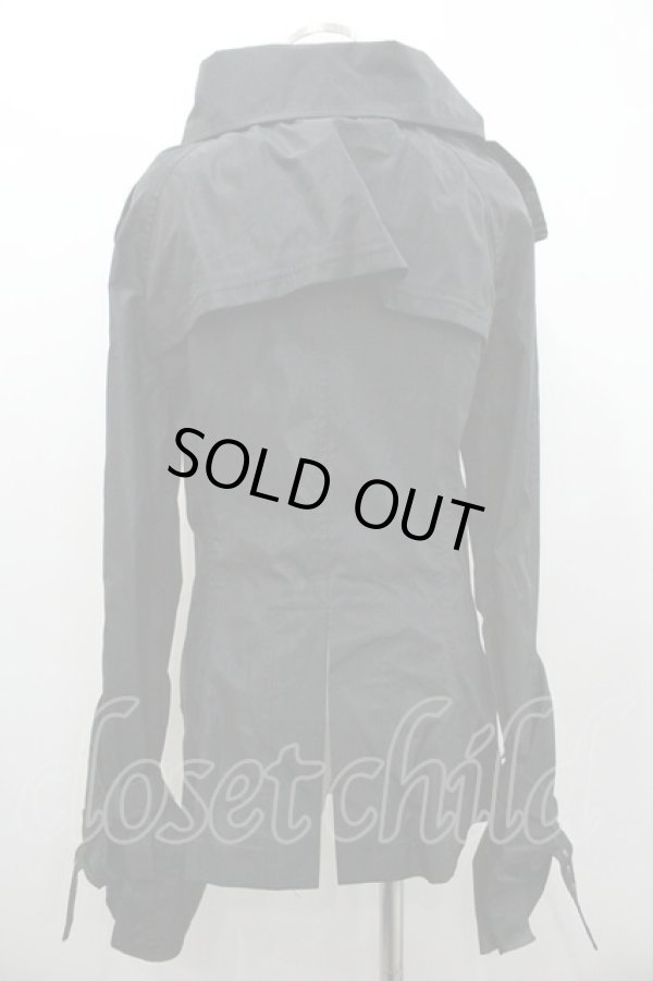 画像2: JUNYA WATANABE 中古 / Windstopper Deformed Trench Coat  ブラック  I-26-01-28-015-jc-HD-ZI (2)