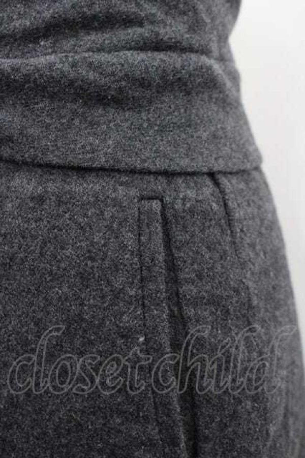 画像4: ヴィヴィアンウエストウッド 中古 / フロントボタンミニスカート 40 グレー  I-26-02-25-029-sk-HD-ZI (4)