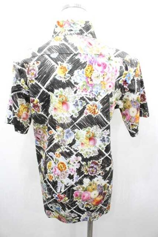 画像2: ヴィヴィアンウエストウッド 中古 / フルーツチェック半袖ブラウス 38 黒  I-26-02-28-031-bl-HD-ZI (2)