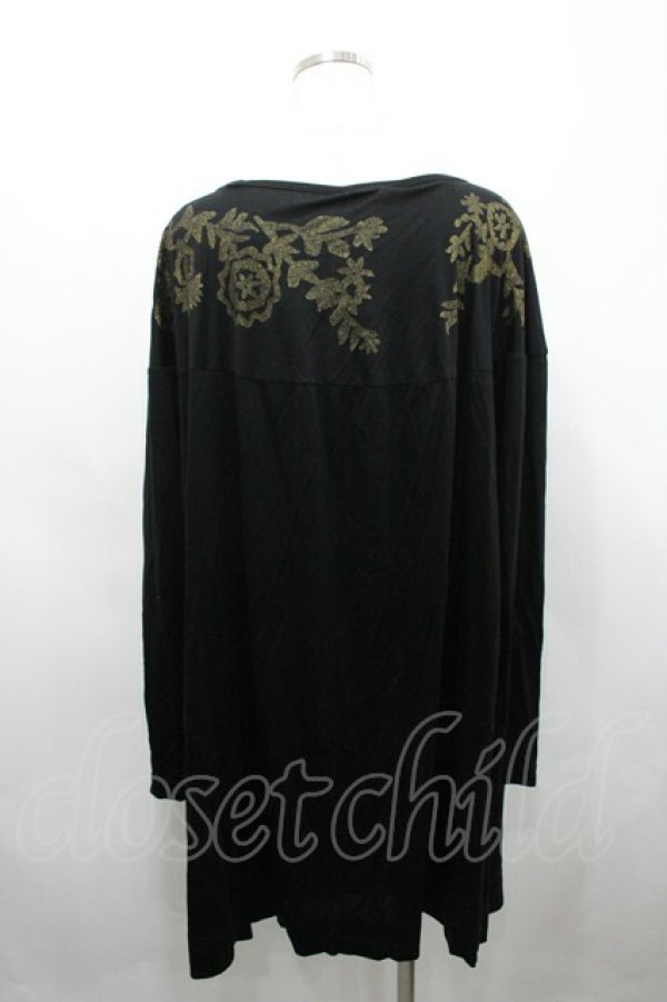 画像2: ヴィヴィアンウエストウッド 中古 / レースプリントカットワンピース 2 黒Ｘゴールド  I-26-03-29-075-op-HD-ZI (2)