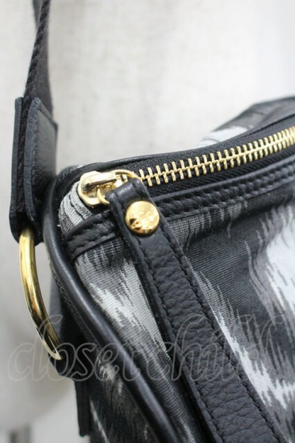 画像5: ヴィヴィアンウエストウッド 中古 / レオパードショルダーバッグ  黒  I-26-03-29-013-ba-HD-ZI (5)