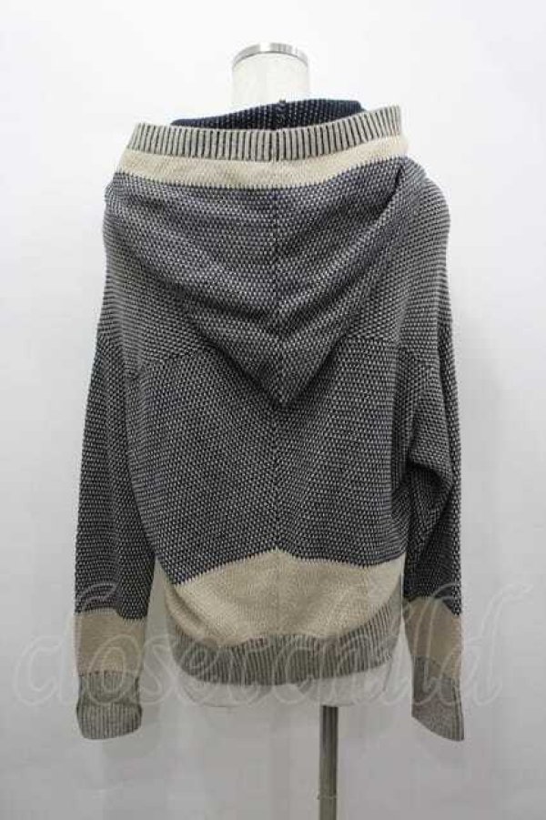 画像3: ヴィヴィアンウエストウッド 中古 / フードニットカーディガン 2 アイボリーＸ黒  I-26-04-22-026-to-HD-ZI (3)