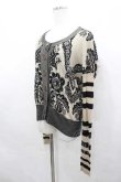 画像2: ヴィヴィアンウエストウッド 中古 / 花柄ニットカーデイガン 2 アイボリーＸ黒  I-26-04-22-055-to-HD-ZI (2)