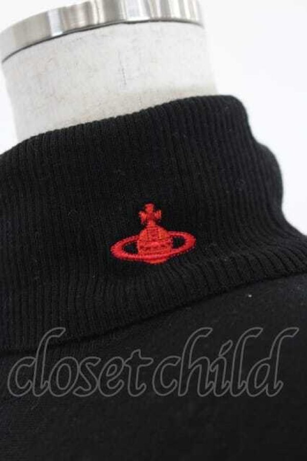画像3: ヴィヴィアンウエストウッド 中古 / 単色オーブ刺繍ハイネックニットトップス 3 黒Ｘ赤  I-26-05-20-022-to-HD-ZI (3)