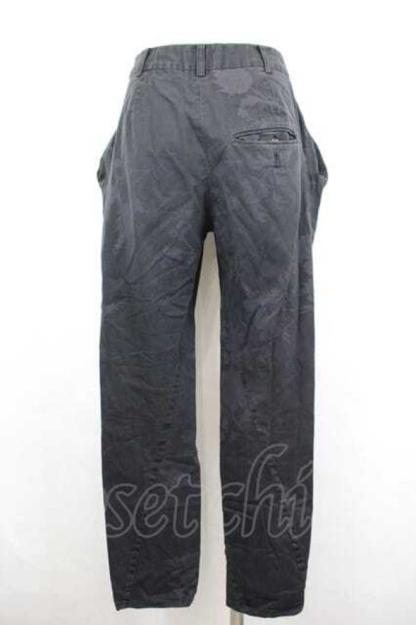 画像2: ヴィヴィアンウエストウッド 中古 / シルエット葉ッパ柄パンツ 1 黒  I-26-05-20-061-pa-HD-ZI (2)