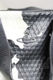 画像4: ヴィヴィアンウエストウッド 中古 / シルエット葉ッパプリントリュック   I-26-05-20-067-ba-HD-ZI (4)