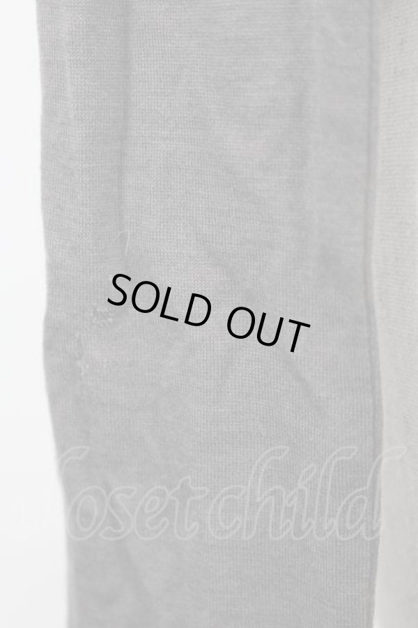 画像4: ヴィヴィアンウエストウッド 中古 / 単色オーブ刺繍ハイネックカットソー 2 グレー  I-26-05-20-010-to-HD-ZI (4)