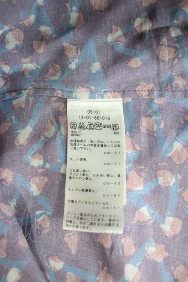 画像4: ヴィヴィアンウエストウッド 中古 / 三角総柄半袖ハイネックブラウス 38 パープルＸ青  I-26-06-24-013-bl-HD-ZI (4)