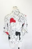 画像2: ヴィヴィアンウエストウッド 中古 / カラーオーブ刺繍トランプシャツ  白Ｘ黒Ｘ赤  I-26-06-24-016-bl-HD-ZI (2)