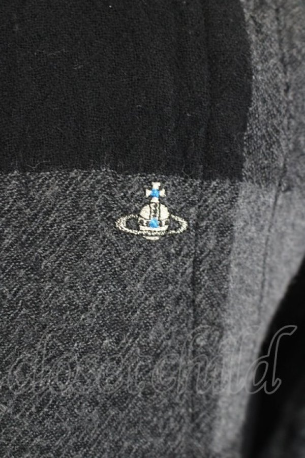 画像2: ヴィヴィアンウエストウッド MAN 中古 / ウールチェックロングシャツ 44 黒Ｘグレー  I-26-07-22-002-bl-HD-ZI (2)