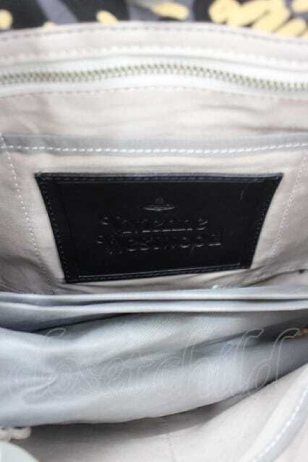 画像4: ヴィヴィアンウエストウッド 中古 / BAG 総柄ショルダーバッグ  グレーｘアイボリー  I-26-08-26-028-ba-HD-ZI (4)