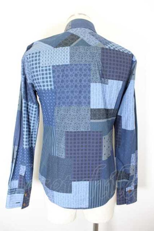 画像2: ヴィヴィアンウエストウッド MAN 中古 / パッチワーク風ロングシャツ 44 青  I-26-09-30-001-bl-HD-ZI (2)