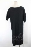 画像2: ヴィヴィアンウエストウッド 中古 / ドクロニット半袖ワンピース  黒Ｘグレー  I-26-10-21-025-op-HD-ZI (2)