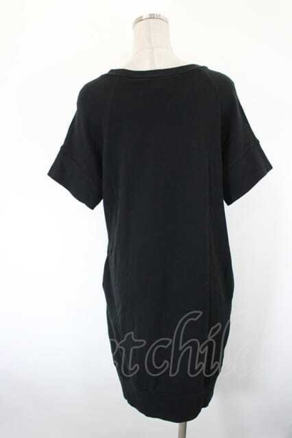 画像2: ヴィヴィアンウエストウッド 中古 / CHOICE 単色オーブ刺繍半袖カットワンピース 2 黒Ｘ赤  I-26-10-21-029-op-HD-ZI (2)