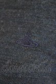 画像4: ヴィヴィアンウエストウッド 中古 / 単色オーブ刺繍カットソー 2 紺  I-26-10-21-010-to-HD-ZI (4)