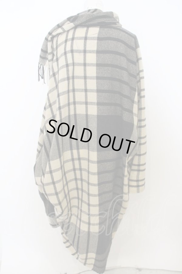 画像3: ヴィヴィアンウエストウッド MAN 中古 / ビッグチェックフリンジケープ   ベージュ  O-23-11-26-060-co-IG-OS (3)