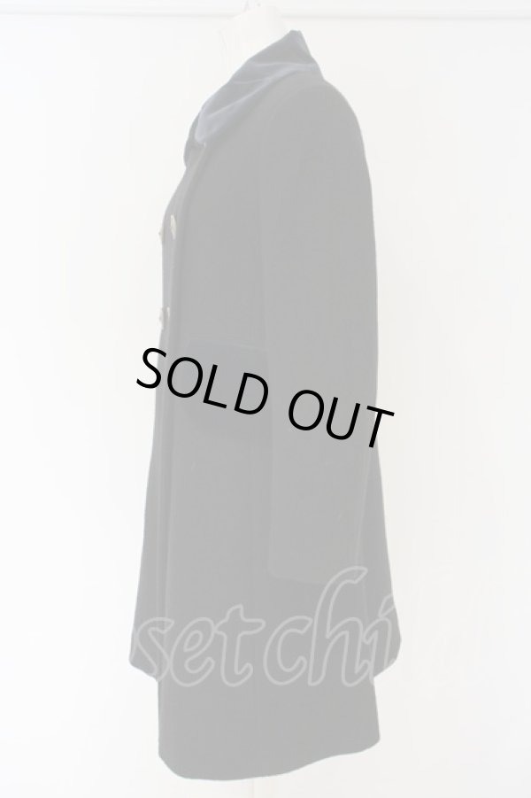 画像3: ヴィヴィアンウエストウッド 中古 / ベルベットラウンドカラーAラインコート    1 ブラック?ネイビー  O-24-01-28-040-co-IG-ZH (3)