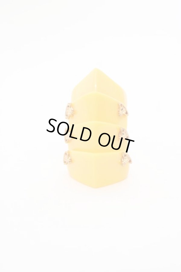 画像2: ヴィヴィアンウエストウッド 中古 / レジンアーマーリング 上部:約10号 下部:約14号 イエロー  O-24-03-10-047-ac-IG-OS (2)