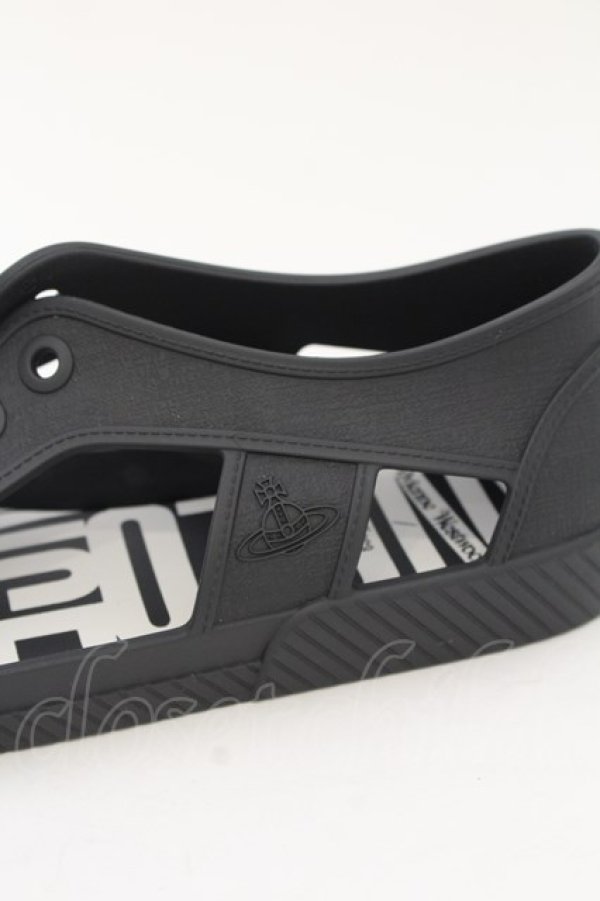 画像4: ヴィヴィアンウエストウッド×Melissa / BRIGHTON スニーカー JPN22 ブラック  O-24-07-28-020-sh-IG-ZH (4)