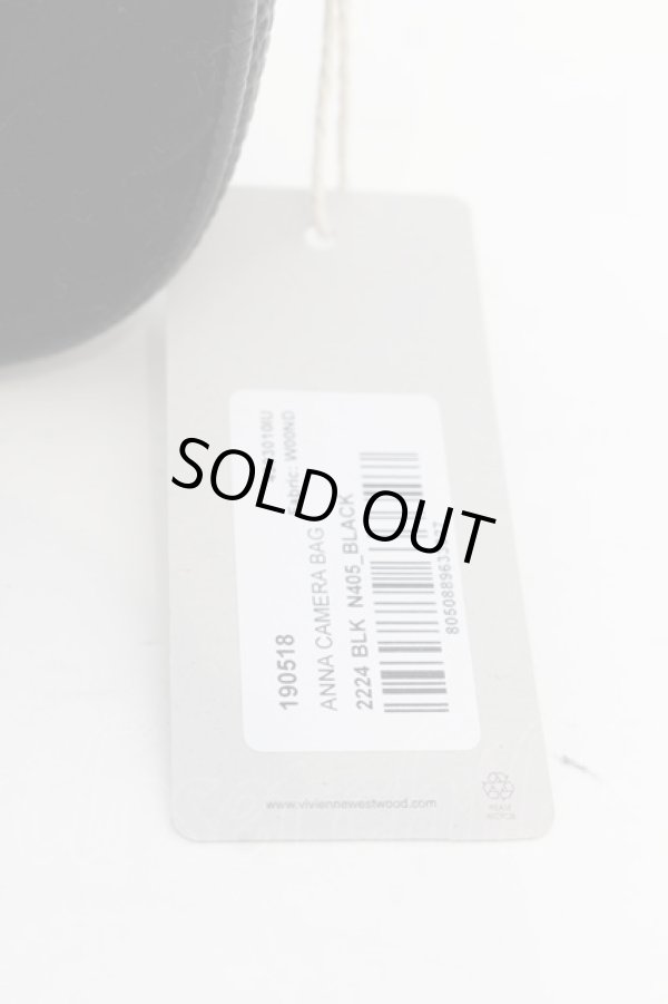 画像4: ヴィヴィアンウエストウッド 中古 / ANNA CAMERA BAG  別珍ブラック  O-24-07-28-004-ba-IG-OS (4)