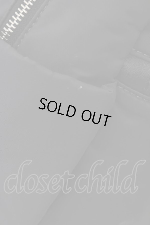 画像3: ヴィヴィアンウエストウッド 中古 / エナメルORBバックパック リュック  グレー  O-24-09-15-046-ba-IG-ZY (3)