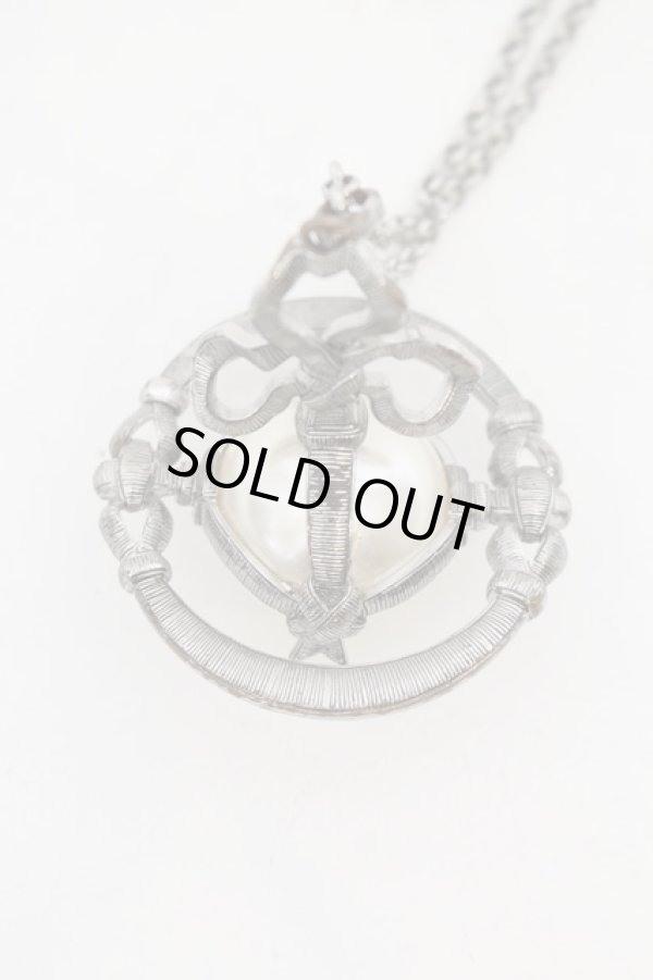 画像2: ヴィヴィアンウエストウッド 中古 / グログランジャイアントパールネックレス  シルバー×パール  O-24-10-13-074-nl-IG-OS (2)