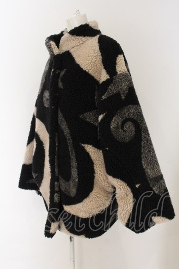 画像2: ヴィヴィアンウエストウッド 中古 / リサイクルポリエステルサーカス柄ボアブルゾン 00 マルチ  O-25-01-12-003-co-YM-ZH (2)