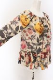 画像2: ヴィヴィアンウエストウッド 中古 / ローズ柄プルオーバーブラウス 2 ベージュ  O-25-01-12-012-bl-YM-OS (2)