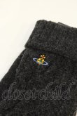 画像2: ヴィヴィアンウエストウッド / カラーオーブ刺繍手袋  グレー  O-25-01-26-033-gd-IG-OS (2)