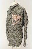 画像3: ヴィヴィアンウエストウッド MAN / オーブ総柄フロントアシメシャツ 44 ネイビーｘイエローｘピンク  O-25-01-26-008-to-YM-ZY (3)