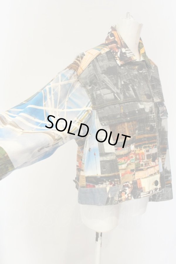 画像2: ヴィヴィアンウエストウッド / プリントデニムジャケット 01 マルチ  O-25-01-26-002-jc-YM-ZY (2)