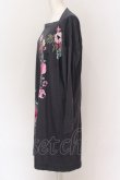 画像2: ヴィヴィアンウエストウッド 中古 / フラワーptボートネックワンピース 2 グレー  O-25-02-23-083-op-IG-ZH (2)
