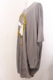 画像2: ヴィヴィアンウエストウッド 中古 / バニーインフレームBIGカットソー  ライトグレー  O-25-03-09-008-to-YM-OS (2)