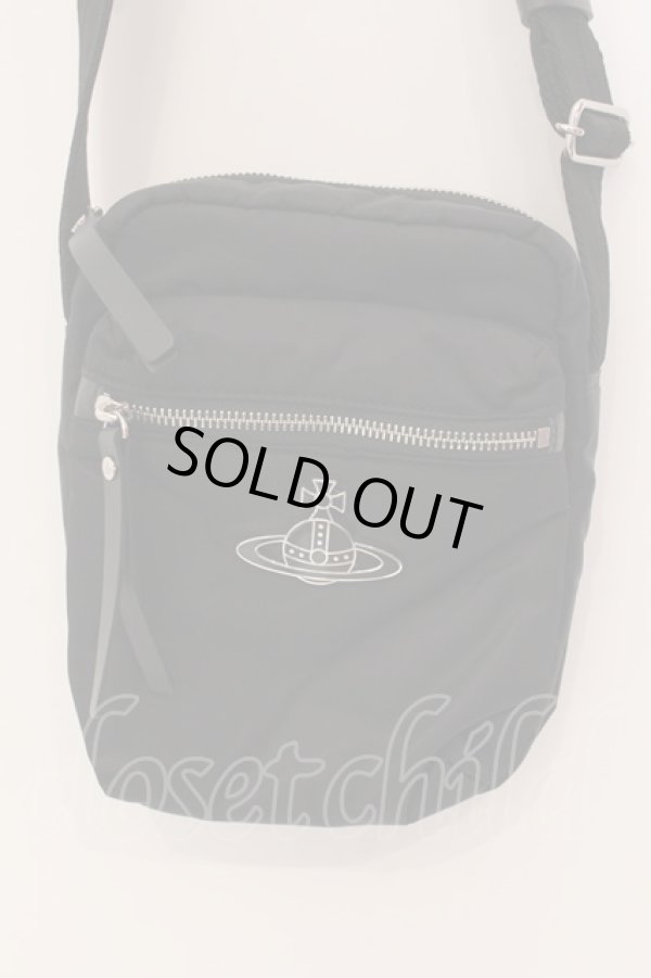 画像2: ヴィヴィアンウエストウッド 中古 / エナメルORB 縦型ショルダーバッグ  ブラック  O-25-03-16-020-ba-IG-ZI (2)