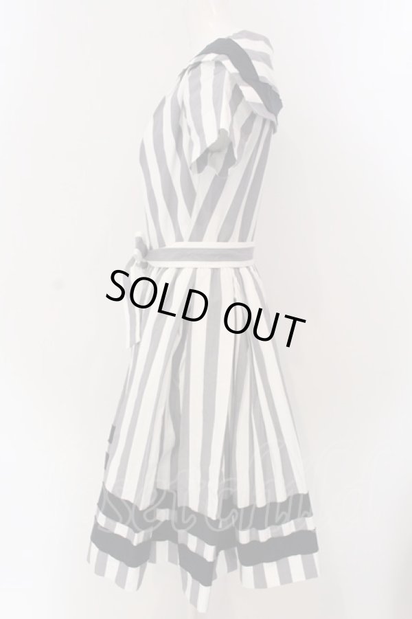 画像2: ヴィヴィアンウエストウッド 中古 / マリンストライプワンピース 00 ホワイト  O-25-03-23-010-op-SZ-ZH (2)