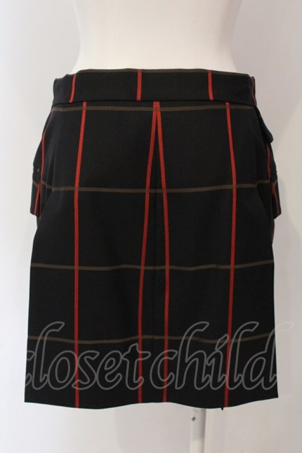 画像4: ヴィヴィアンウエストウッド 中古 / SUITING CHECK カットオフスカート 40 ブラック  O-25-03-23-013-sk-YM-ZH (4)