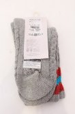 画像2: ヴィヴィアンウエストウッド 中古 / ケーブル編ミニットソックス 22.5-24.5 グレー  O-25-04-13-057-gd-YM-OS (2)