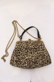 画像2: ヴィヴィアンウエストウッド 中古 / GRANNY FRAME PURSE ガマ口ポーチ  レオパード（ゴールド）  O-25-04-13-018-ba-YM-OS (2)