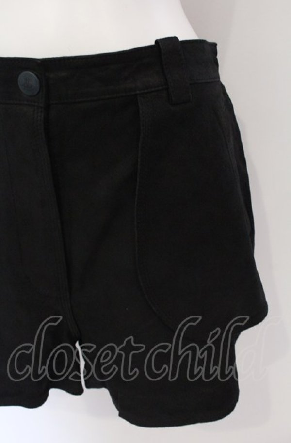 画像2: ヴィヴィアンウエストウッド 中古 / ゴートレザーショートパンツ 2 ブラック  O-25-05-11-028-pa-YM-ZH (2)