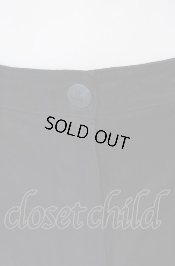 画像3: ヴィヴィアンウエストウッド 中古 / ゴートレザーショートパンツ 2 ブラック  O-25-05-11-028-pa-YM-ZH (3)