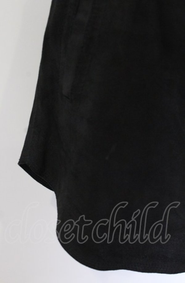 画像4: ヴィヴィアンウエストウッド 中古 / ゴートレザーショートパンツ 2 ブラック  O-25-05-11-028-pa-YM-ZH (4)