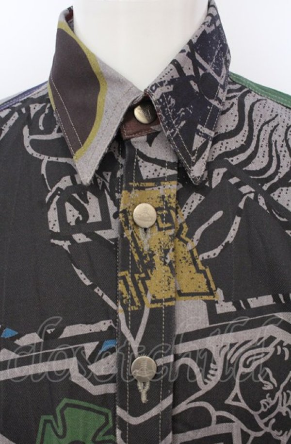 ヴィヴィアンウエストウッド MAN 中古 / FRAT HOUSE ビッグ クラシックシャツ  グレー×マルチ  O-25-06-15-003-bl-IG-ZH ヴィヴィアンウエストウッド MAN 中古 / FRAT HOUSE ビッグ