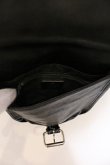 画像4: ヴィヴィアンウエストウッド 中古 / エンボスオーブショルダーバッグ  ブラック  O-25-07-06-068-ba-YM-OS (4)