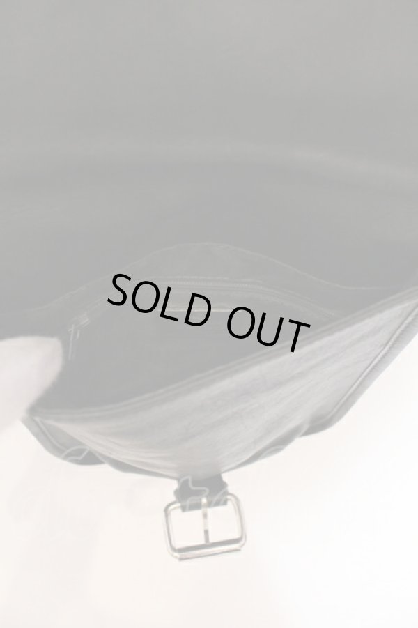 画像4: ヴィヴィアンウエストウッド 中古 / エンボスオーブショルダーバッグ  ブラック  O-25-07-06-068-ba-YM-ZH (4)