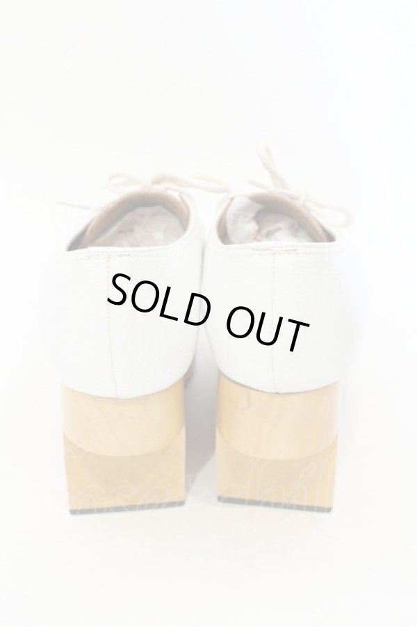 画像4: ヴィヴィアンウエストウッド 中古 / ロッキンホースワラビー 3（約22cm） ホワイトｘピンク  O-25-07-06-096-sh-YM-ZH (4)