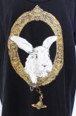画像2: ヴィヴィアンウエストウッド 中古 / 額縁ウサギTシャツ 2 ブラック  O-25-08-17-032-to-YM-OS (2)