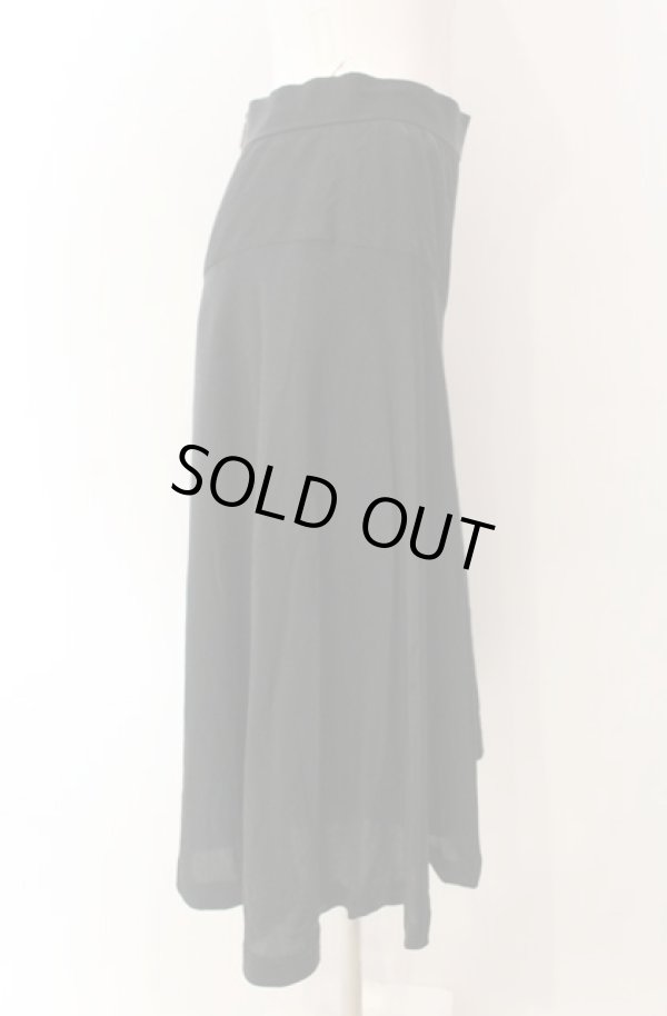 画像2: ヴィヴィアンウエストウッド 中古 / フレアーハーフパンツ 2 ブラック  O-25-08-17-055-pa-YM-OS (2)