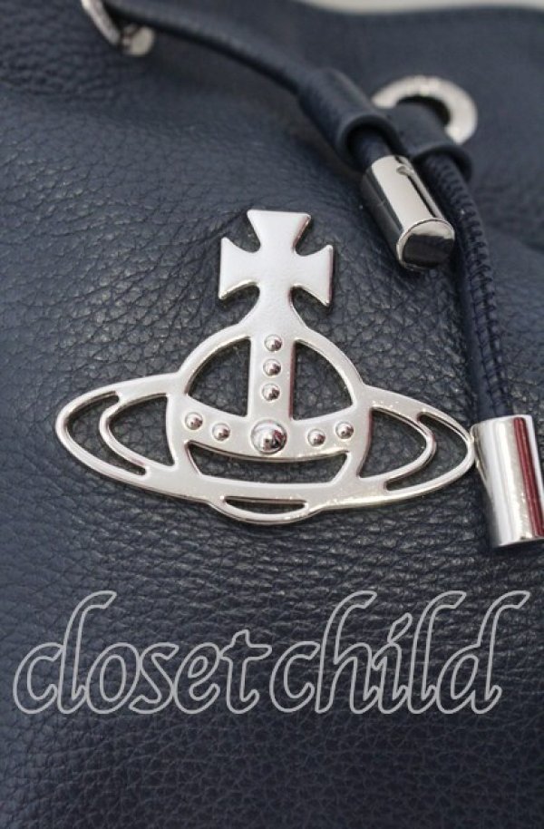 画像2: ヴィヴィアンウエストウッド 中古 / CARRIE BUCKET BAG バッグ  ネイビー  O-25-09-14-109-ba-IG-ZH (2)