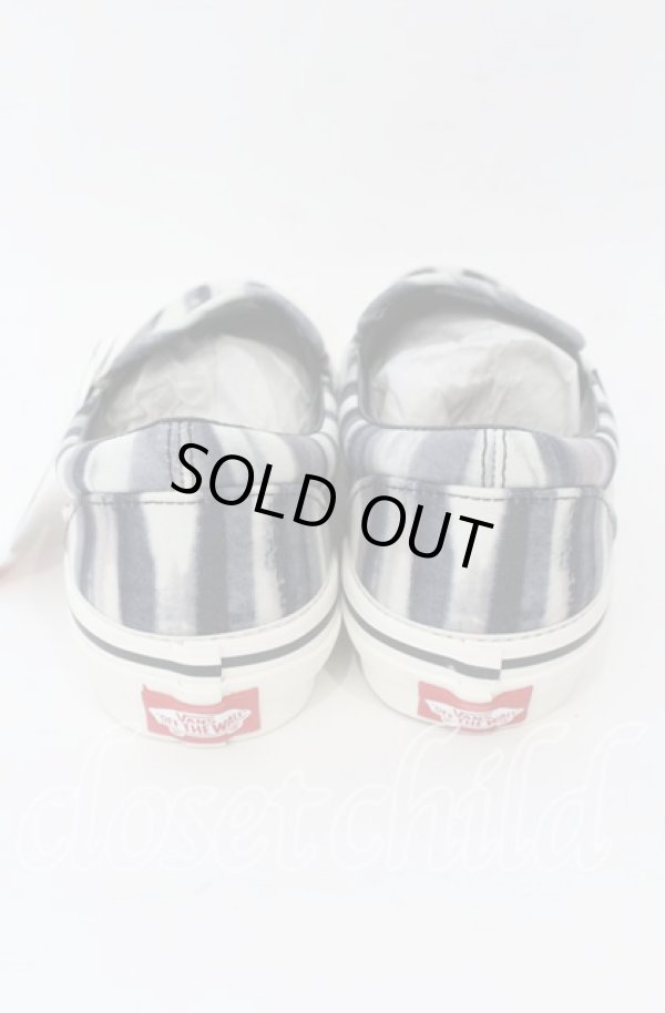 画像5: ANGLOMANIA 中古 / × VANS V98VIVIENNE SLIP ON シューズ 24cm EUR38 アナーキーストライプモノクロ  O-25-09-14-117-sh-IG-OS (5)