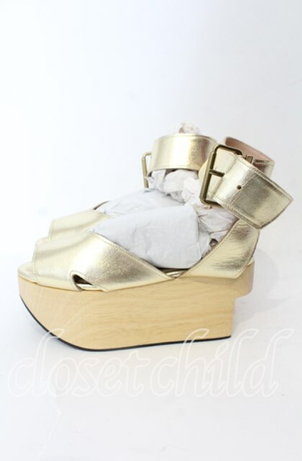 画像4: ヴィヴィアンウエストウッド 中古 / ROCKING HORSE PAGAN サンダル サイズ記載ナシ(インソール約24cm) ゴールド  O-25-09-14-119-sh-IG-OS (4)